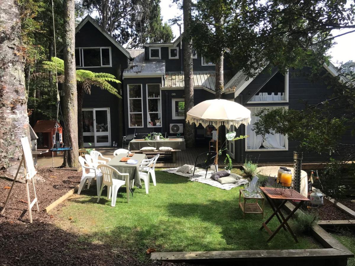 Titirangi Paradiso Auckland Exterior photo