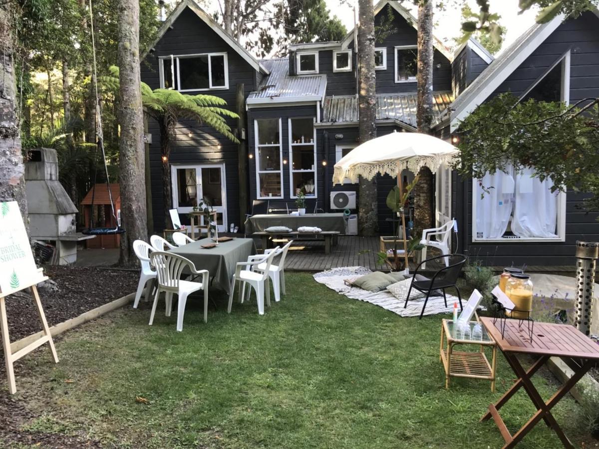 Titirangi Paradiso Auckland Exterior photo